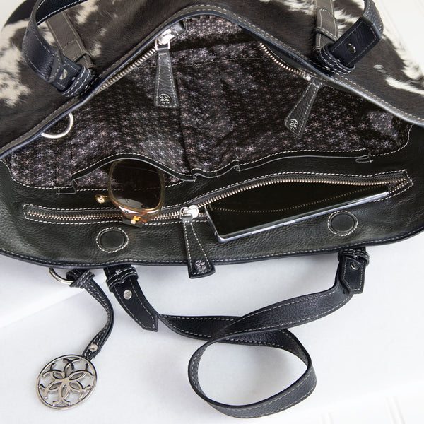 DOMINO COWHIDE - Subtle White